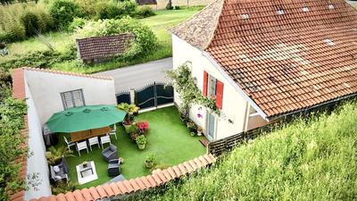 Maison - 168 m² - 8 pièces
