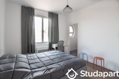 Chambre - 10 m² - 1 pièce