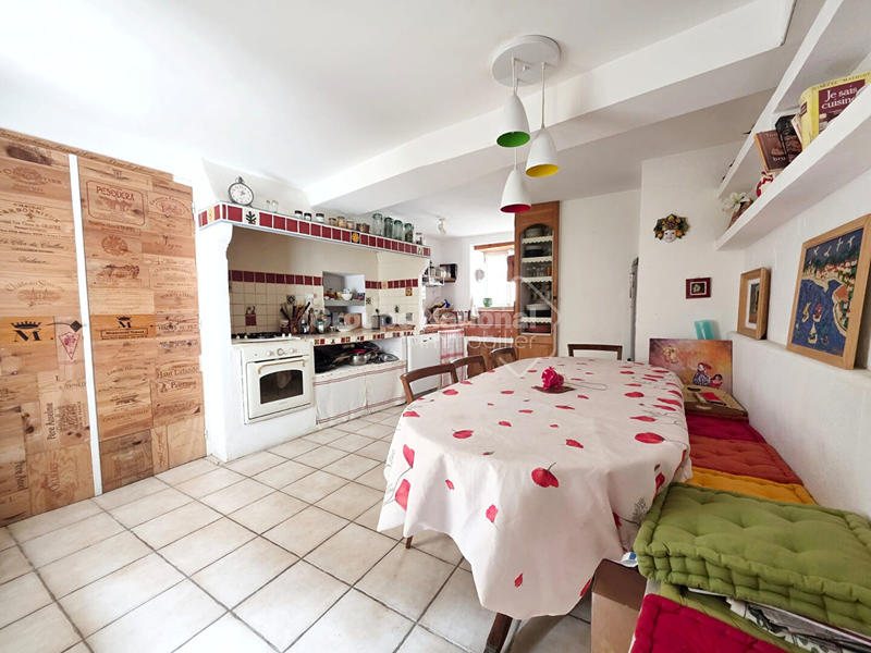 Maison - 101 m² - 4 pièces