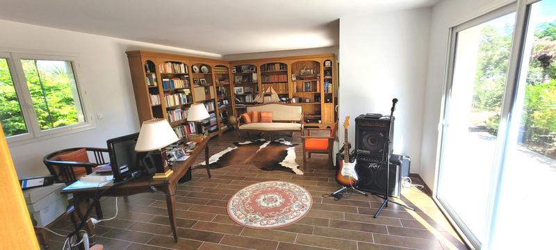 Villa - 240 m² - 7 pièces