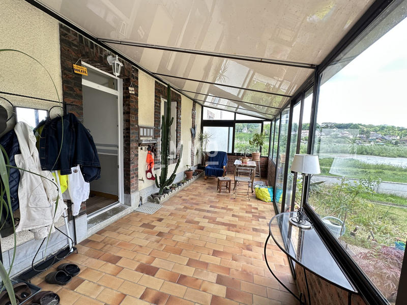 Maison - 96 m² - 3 pièces