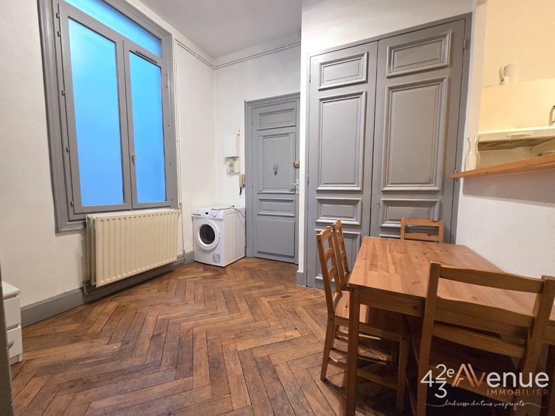 Appartement - 79 m² - 3 pièces