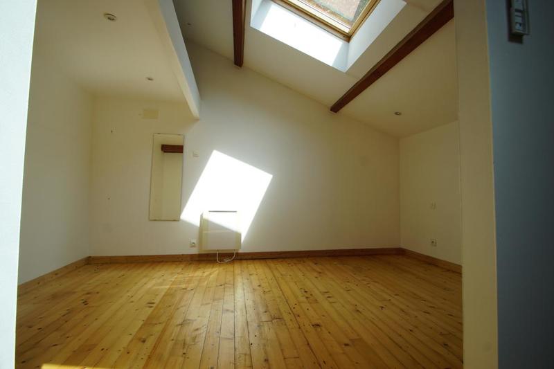 Viager - Corps de ferme - 280 m² - 12 pièces