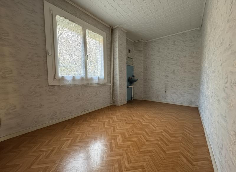 Maison - 98 m² - 5 pièces