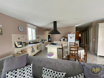 Maison - 112 m² - 5 pièces