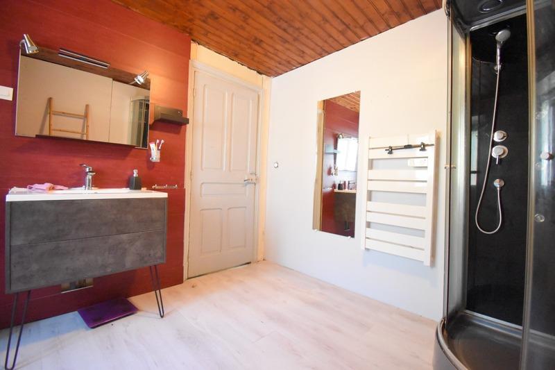 Maison en pierre - 141 m² - 6 pièces