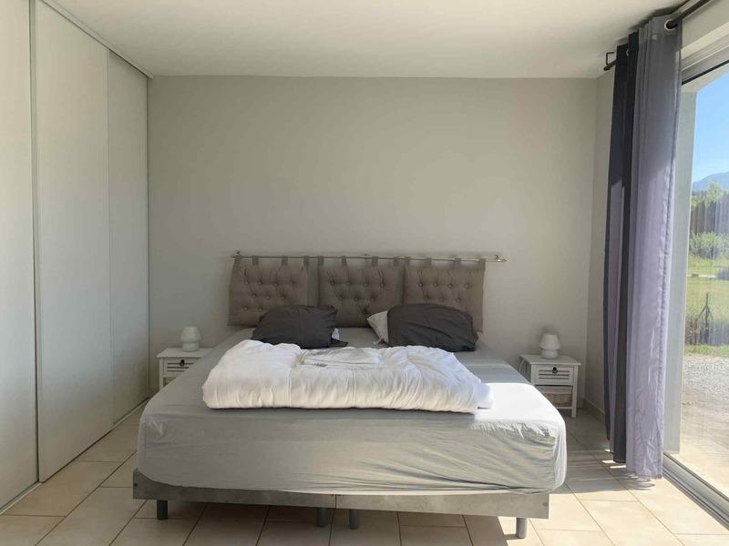 Propriété - 203 m² - 7 pièces