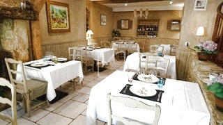 Maison - 185 m² - 9 pièces