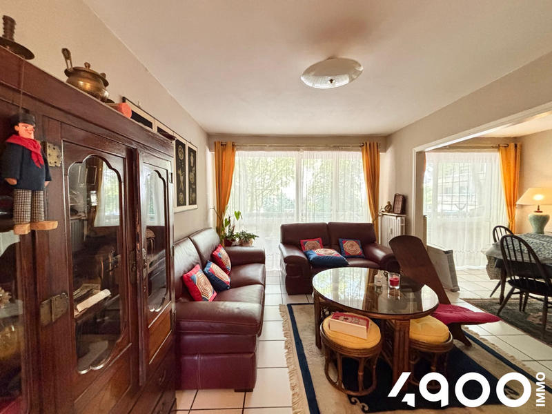 Appartement - 87 m² - 5 pièces