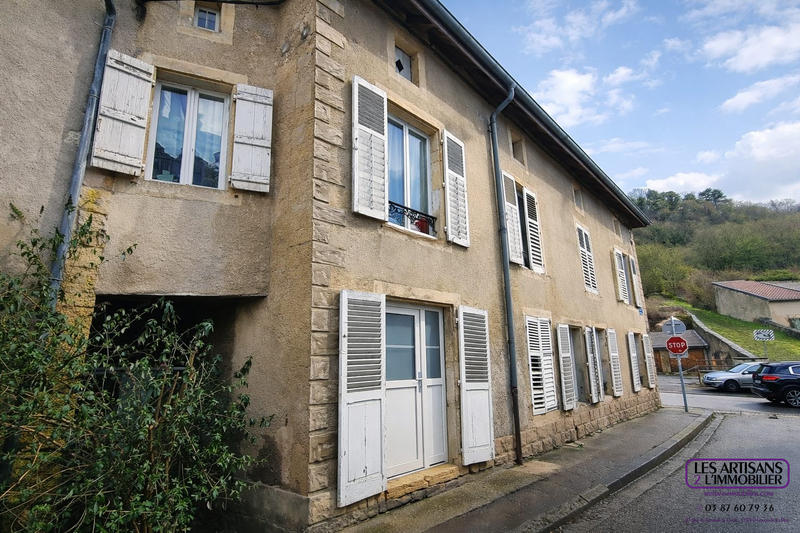 Maison - 180 m² - 6 pièces