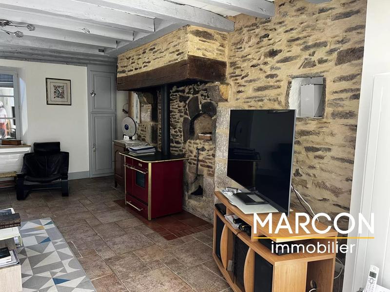 Maison - 144 m² - 7 pièces