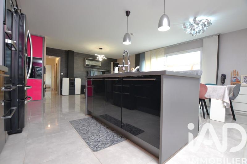 Maison - 109 m² - 5 pièces