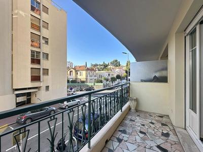 Studio - 23 m² - 1 pièce