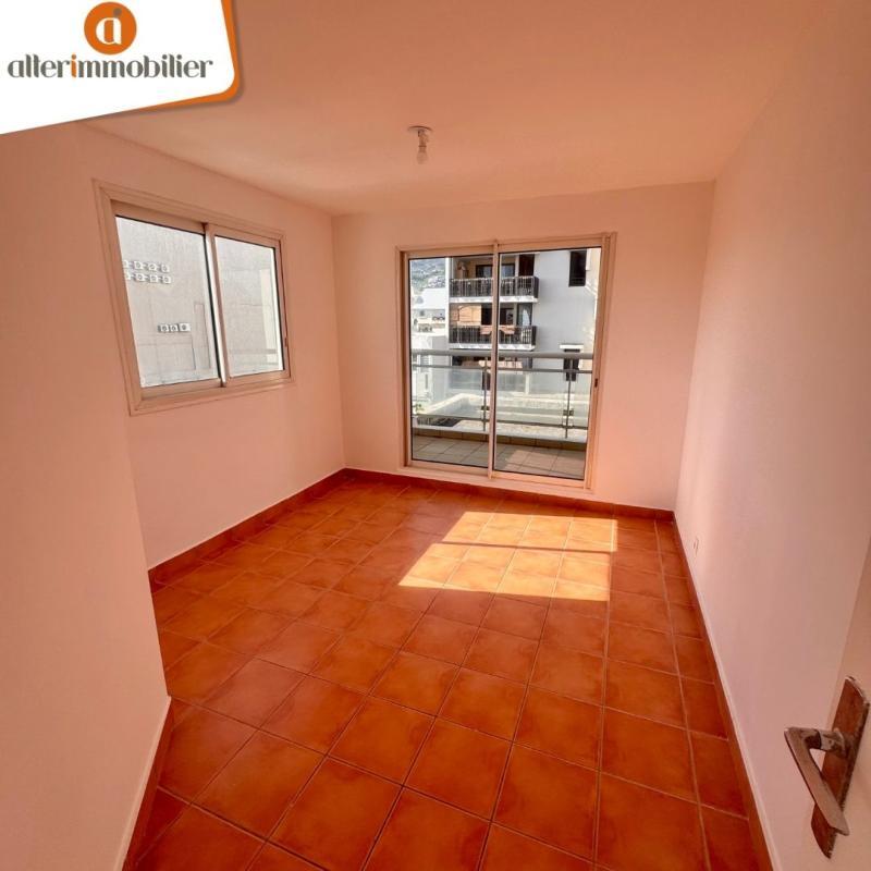 Appartement - 101 m² - 5 pièces