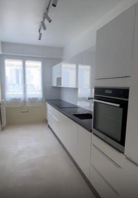 Appartement - 95 m² - 3 pièces