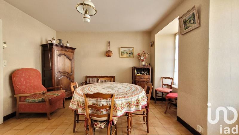 Maison - 206 m² - 7 pièces