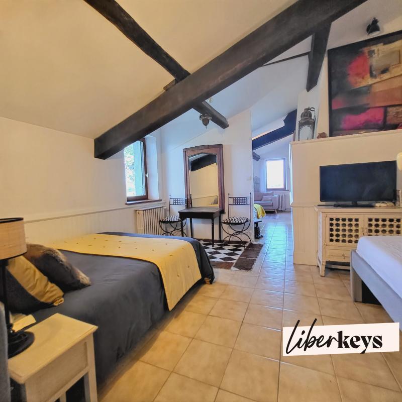 Maison bourgeoise - 400 m² - 10 pièces