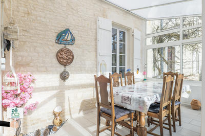 Maison - 200 m² - 6 pièces