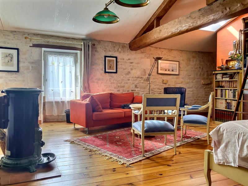 Maison - 290 m² - 8 pièces