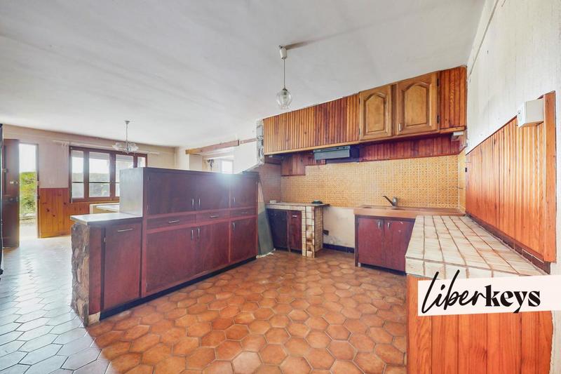 Propriété - 220 m² - 12 pièces