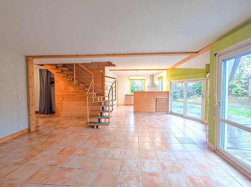 Maison - 125 m² - 6 pièces