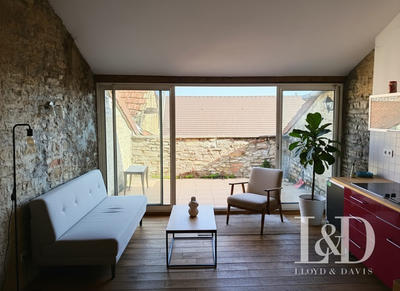 Maison ancienne - 160 m² - 2 pièces