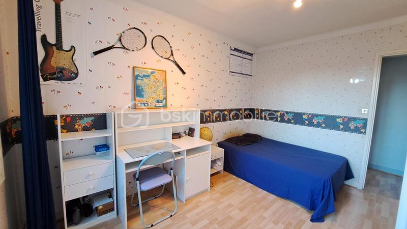 Maison - 160 m² - 8 pièces