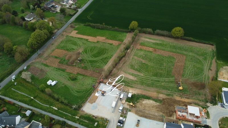 Terrain de lotissements - 313 m²