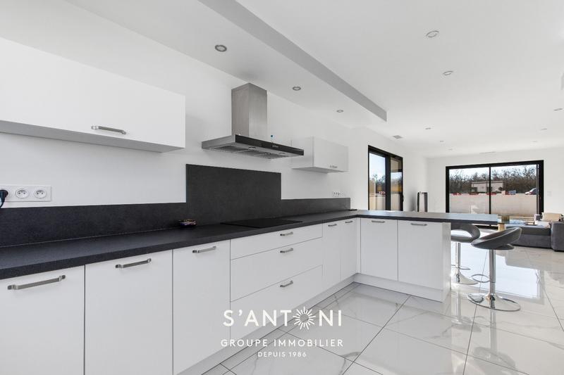 Maison - 134 m² - 5 pièces