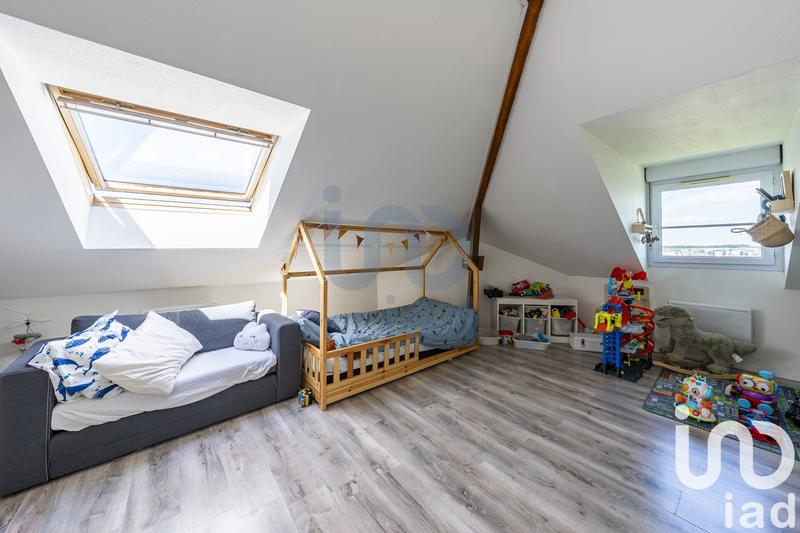 Appartement - 90 m² - 4 pièces