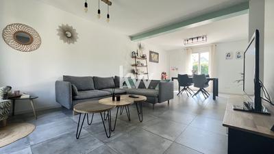 Maison - 110 m² - 6 pièces