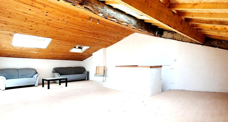 Maison - 143 m² - 6 pièces