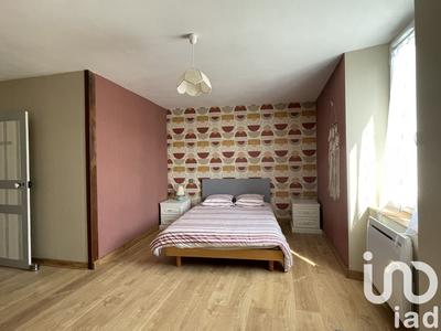 Maison - 200 m² - 7 pièces