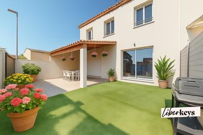 Maison - 93 m² - 4 pièces