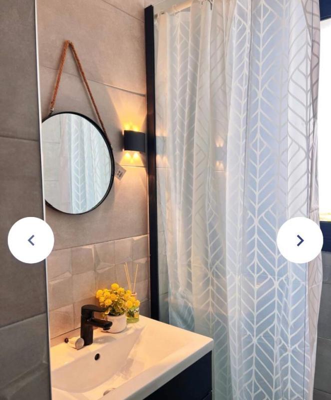 Chambre - 8 m² - 1 pièce