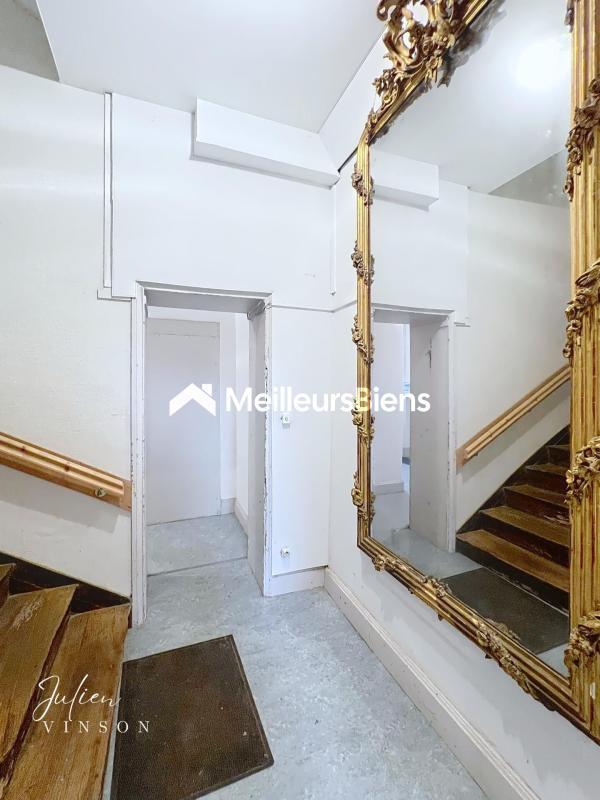 Appartement ancien - 90 m² - 4 pièces