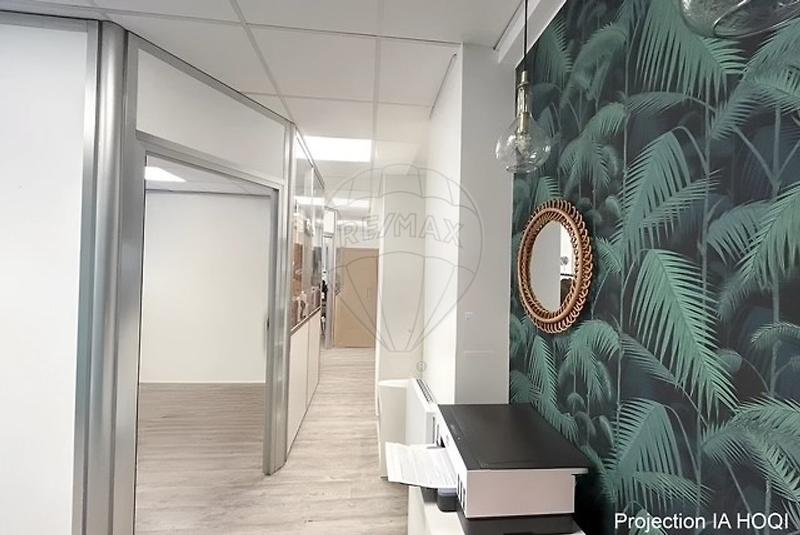 Local commercial - 68 m² - 3 pièces