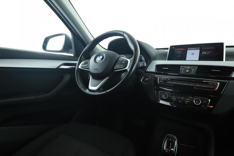 Bmw X1 sDrive18i Dkg7 140 ch