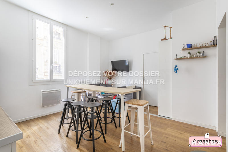 Chambre - 10 m² - 5 pièces