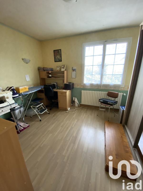 Maison - 230 m² - 10 pièces