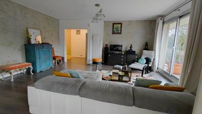 Appartement - 125 m² - 5 pièces