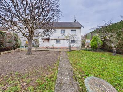 Maison - 115 m² - 4 pièces