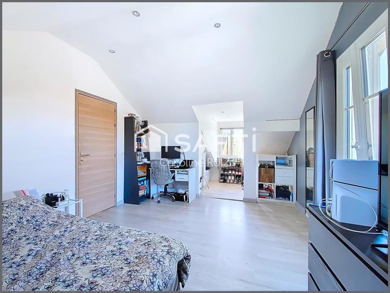 Maison - 100 m² - 4 pièces