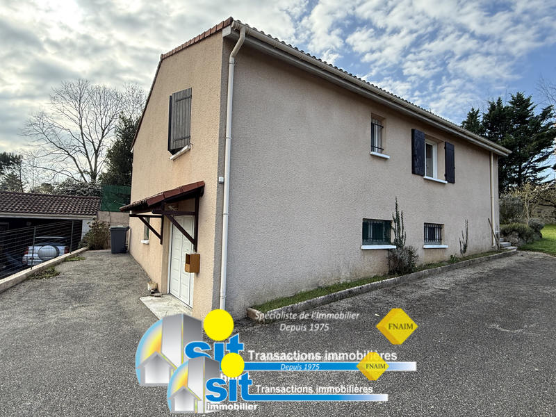 Maison - 136 m² - 6 pièces