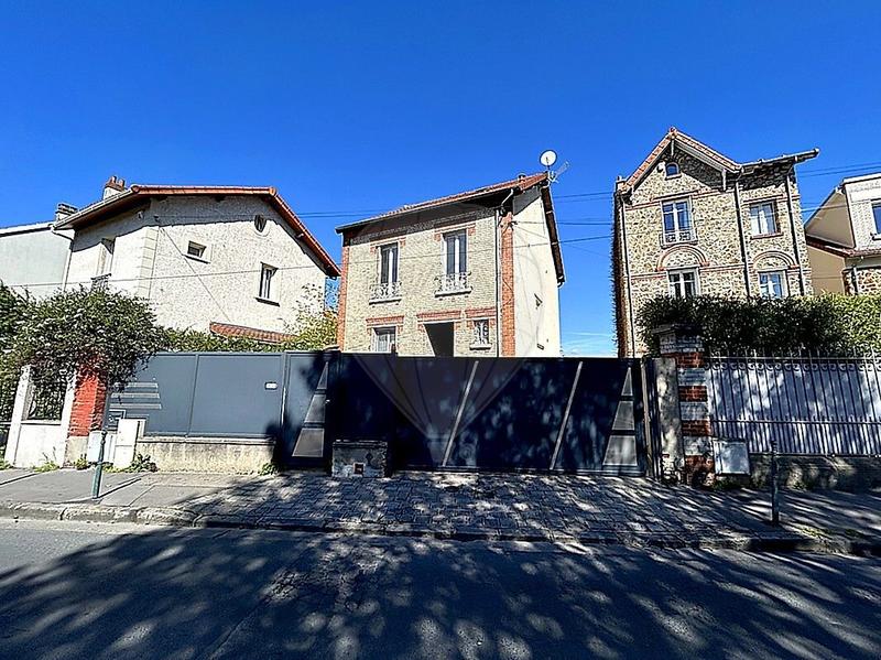 Maison - 103 m² - 13 pièces