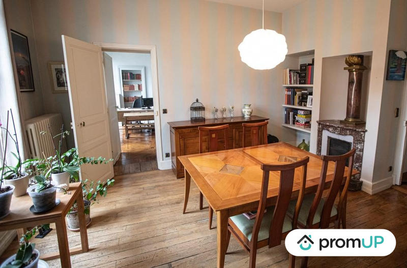 Appartement - 253 m² - 6 pièces