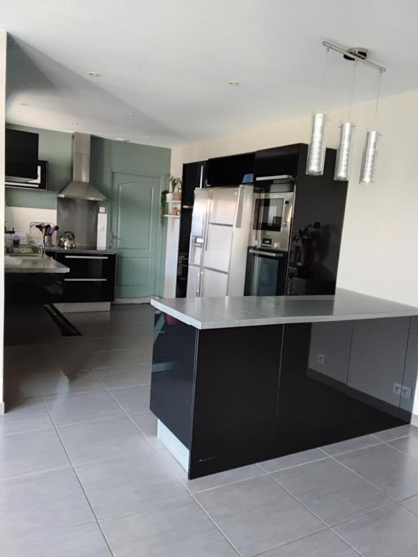 Maison en pierre - 189 m² - 6 pièces