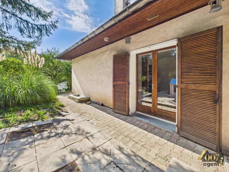 Maison - 104 m² - 4 pièces