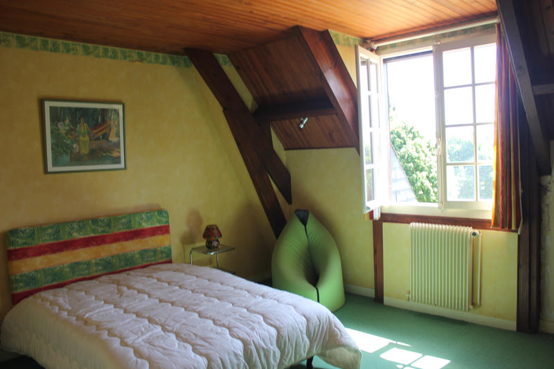 Propriété - 225 m² - 7 pièces