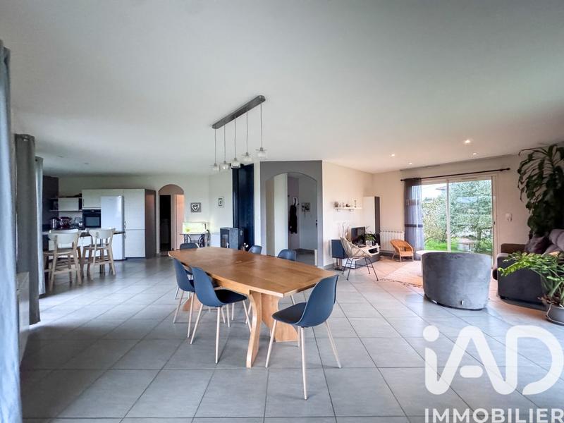 Maison - 131 m² - 5 pièces